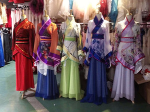 杭州舞臺表演與卡通服裝租賃服務指南